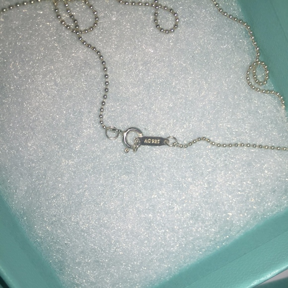 SOLD TIFFANY & CO Sterling Silver Necklace✨ - Picture 4 of 4